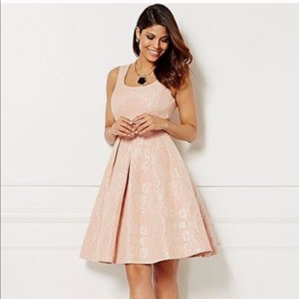 Eva Mendes dress from New York & Company .